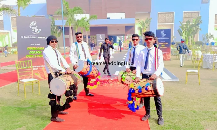 Lucknow Dhol player Punjabi Dhol
